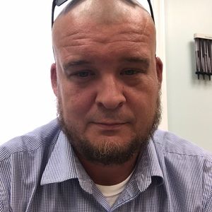 Meet your Posher, Kenneth